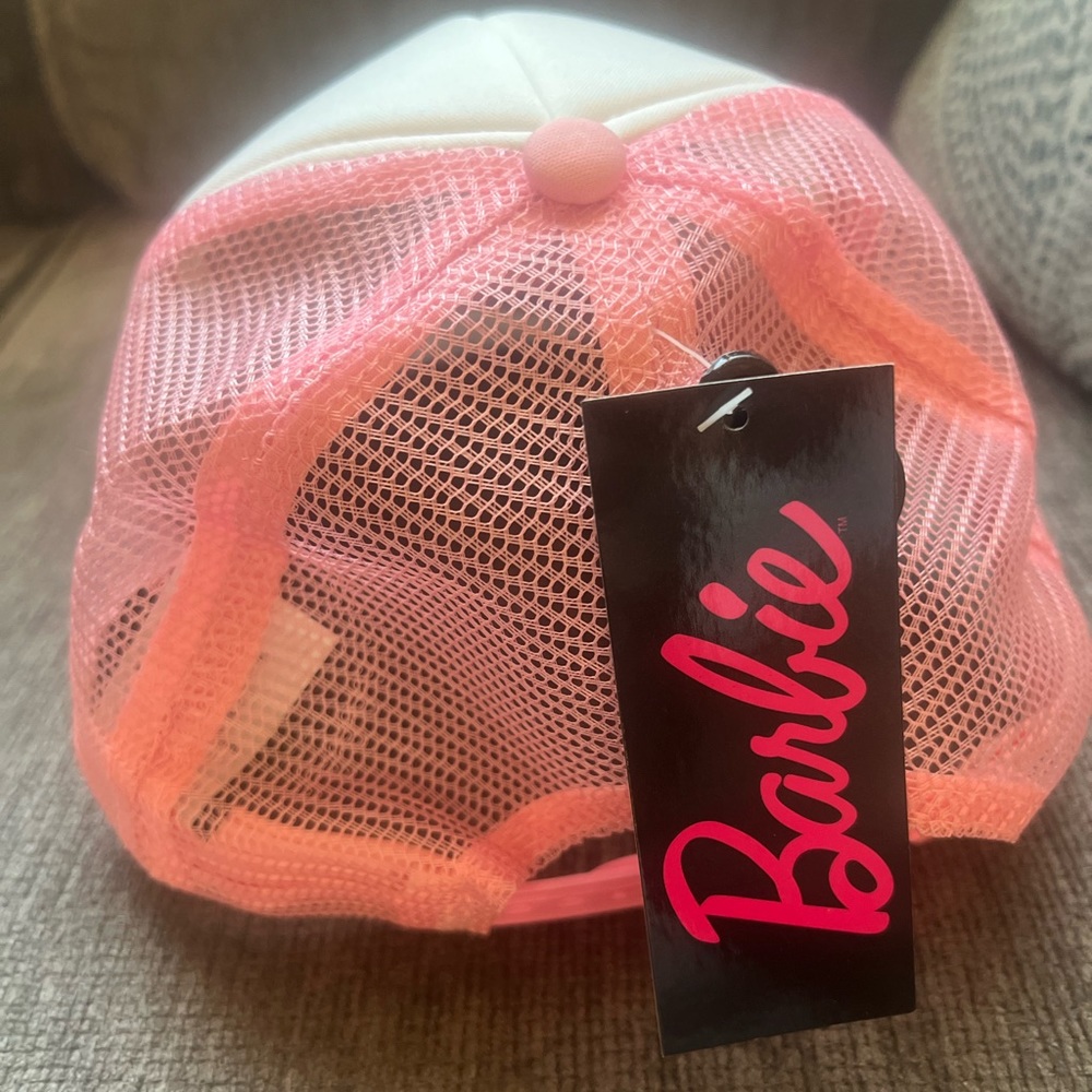 Barbie hat 💖 - Picture 4 of 4